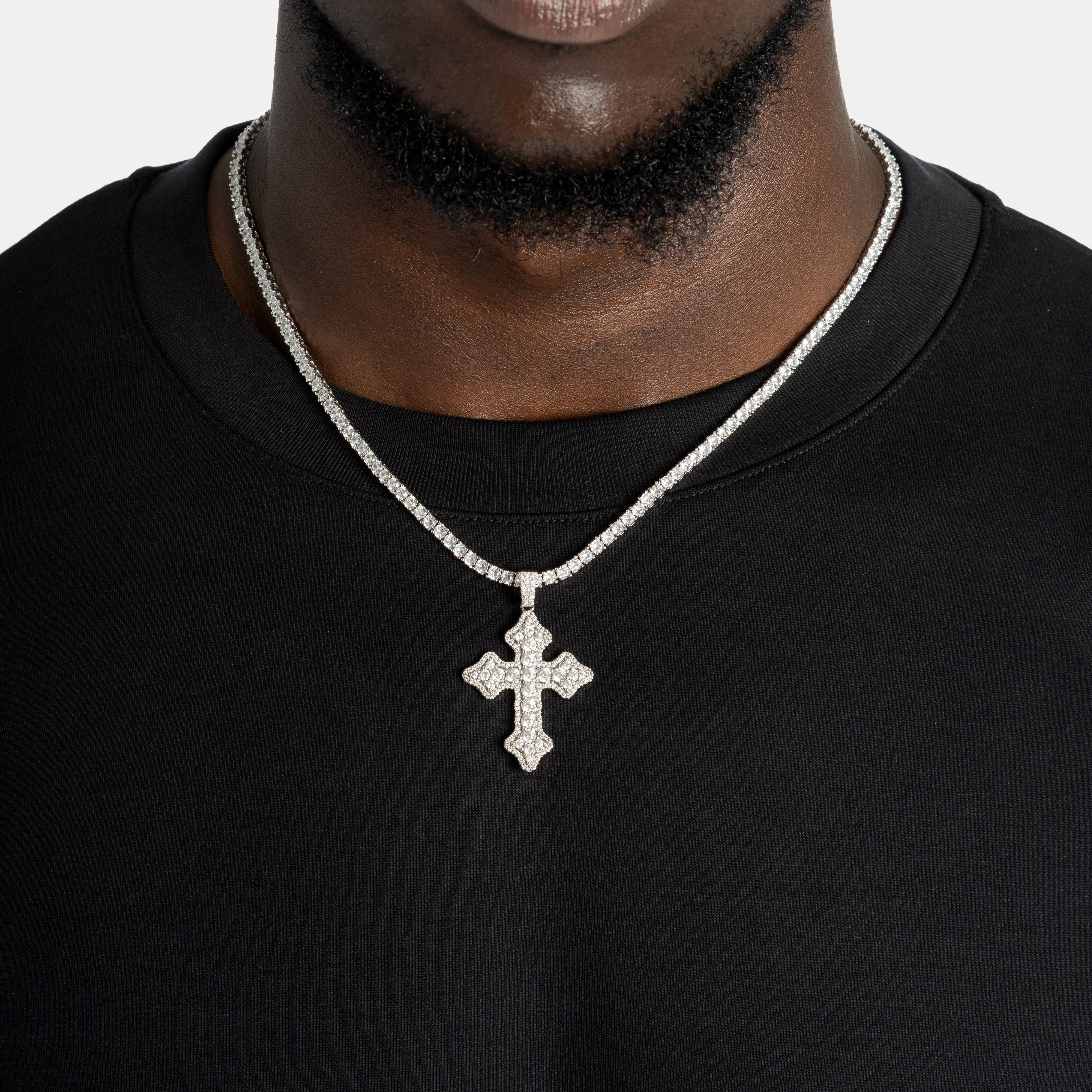 Clustered Cross Pendant - ViViGleam