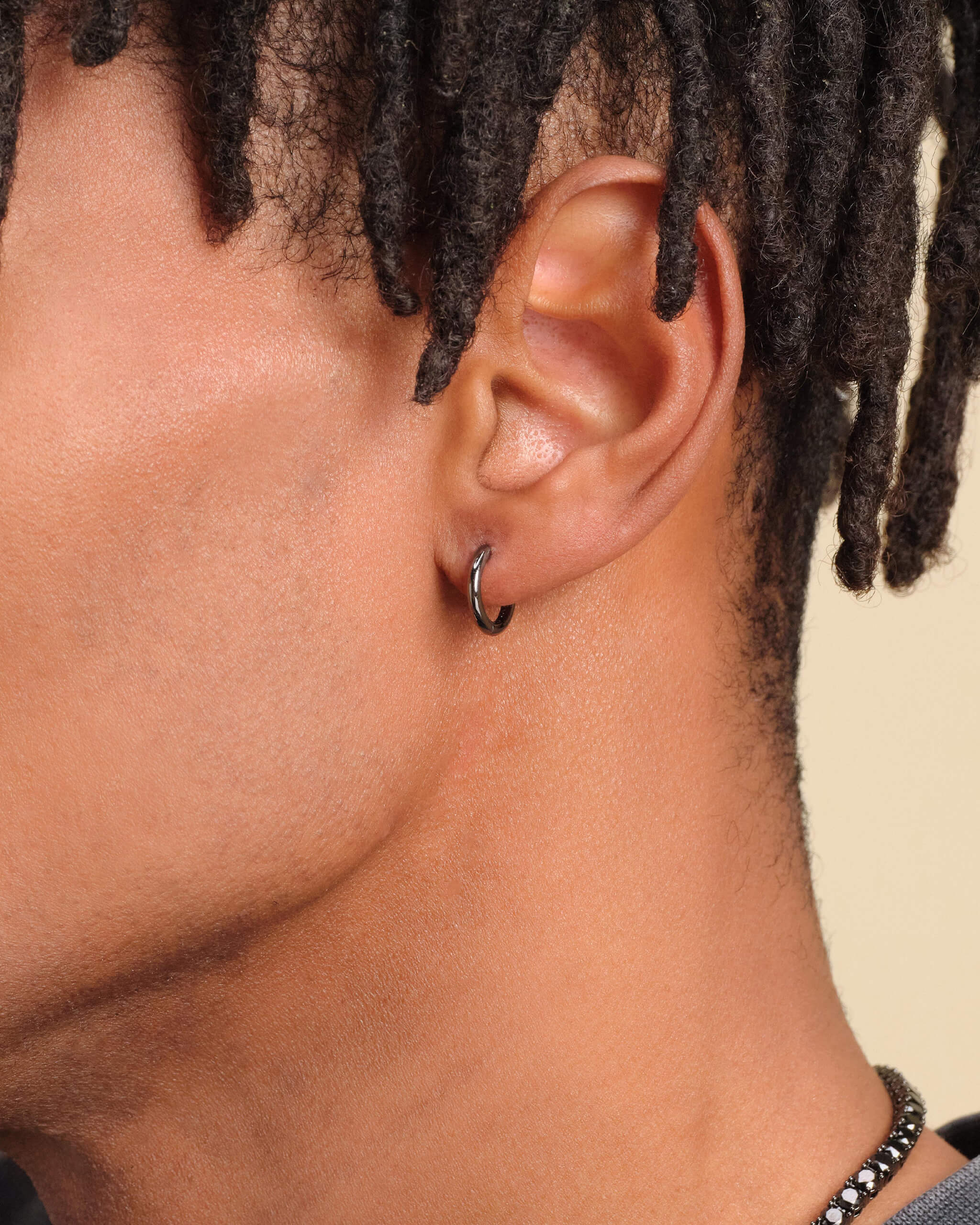 Thin Hoop Earrings - Black - ViViGleam