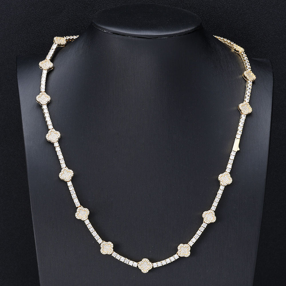 Iced Clover Station Tennis Chain - ViViGleam