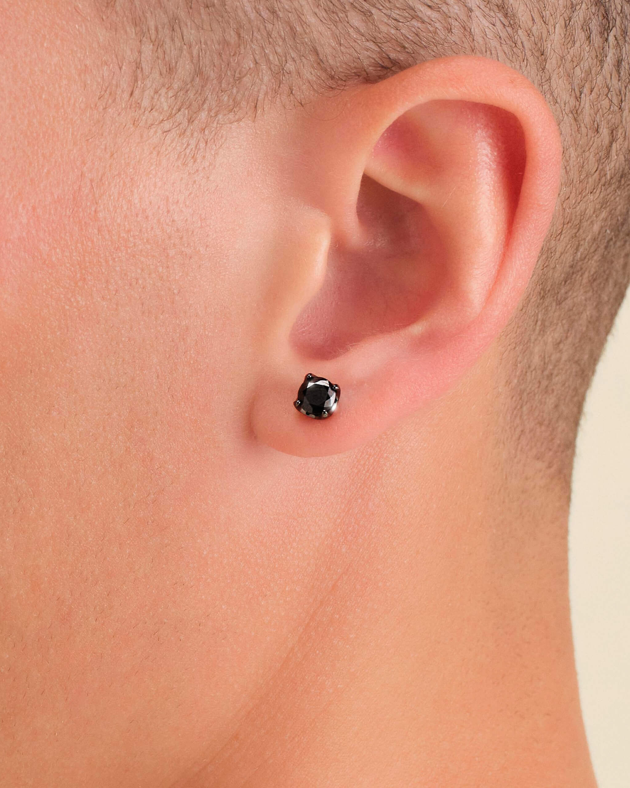 Classic Stud Earrings - Black - ViViGleam