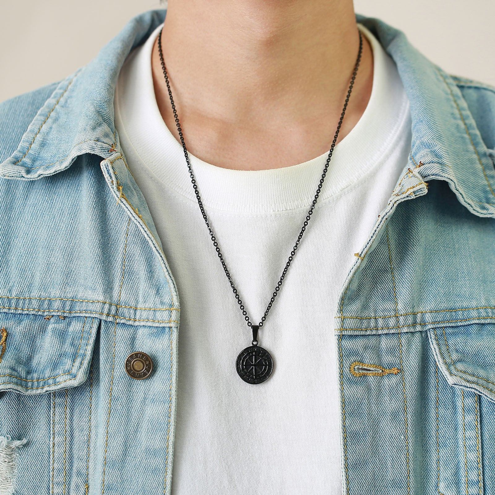 Compass Pendant Necklace - ViViGleam