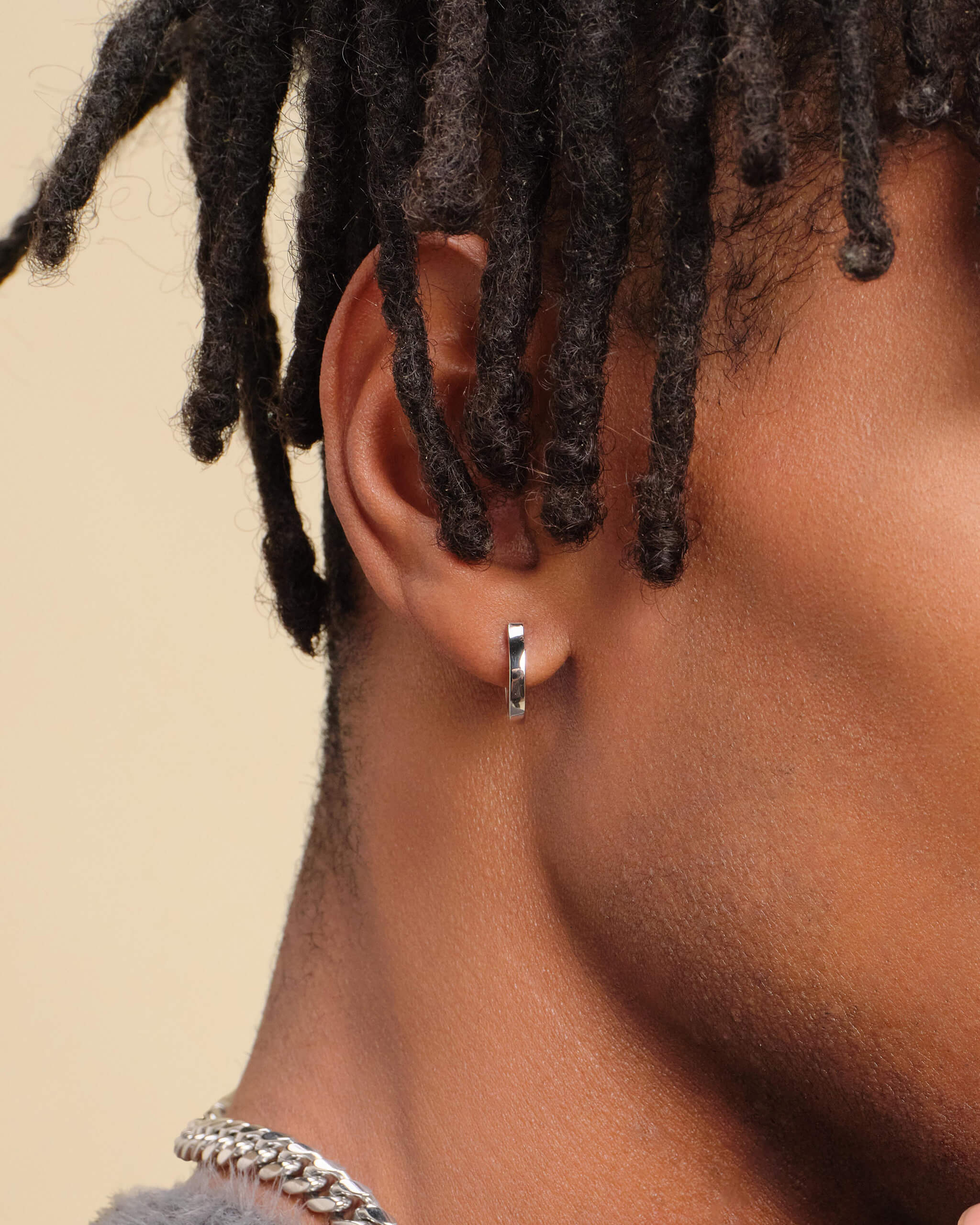 Huggie Earrings - Silver - ViViGleam