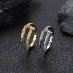 Iced Nail Ring - ViViGleam